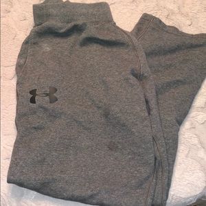 Under armuor sweatpants